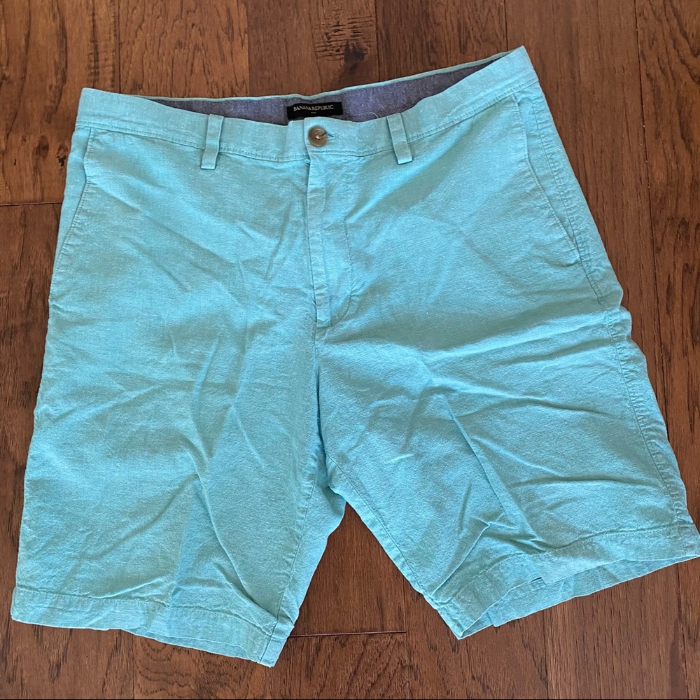 Men’s Banana Republic shorts